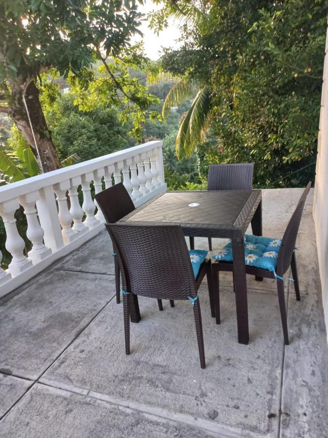 Red Hassell Manor Hotel Port Antonio Ngoại thất bức ảnh